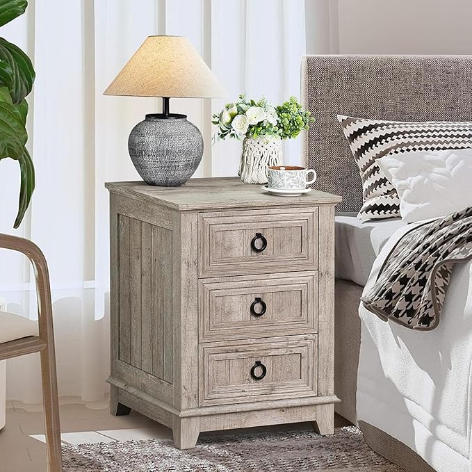 18" Farmhouse Night Stands Set of 2 with Charging Station, 2 & 3 Drawers End Table Dresser for Bedroom, Oak Wooden Nightstand, Bed Side Table with Open Shelf, Bedside Cabinet for Living Room