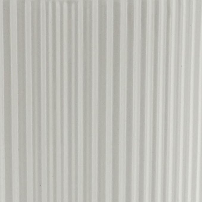 Amazon Basics Fluted Ceramic Round Planter, 10 in, White