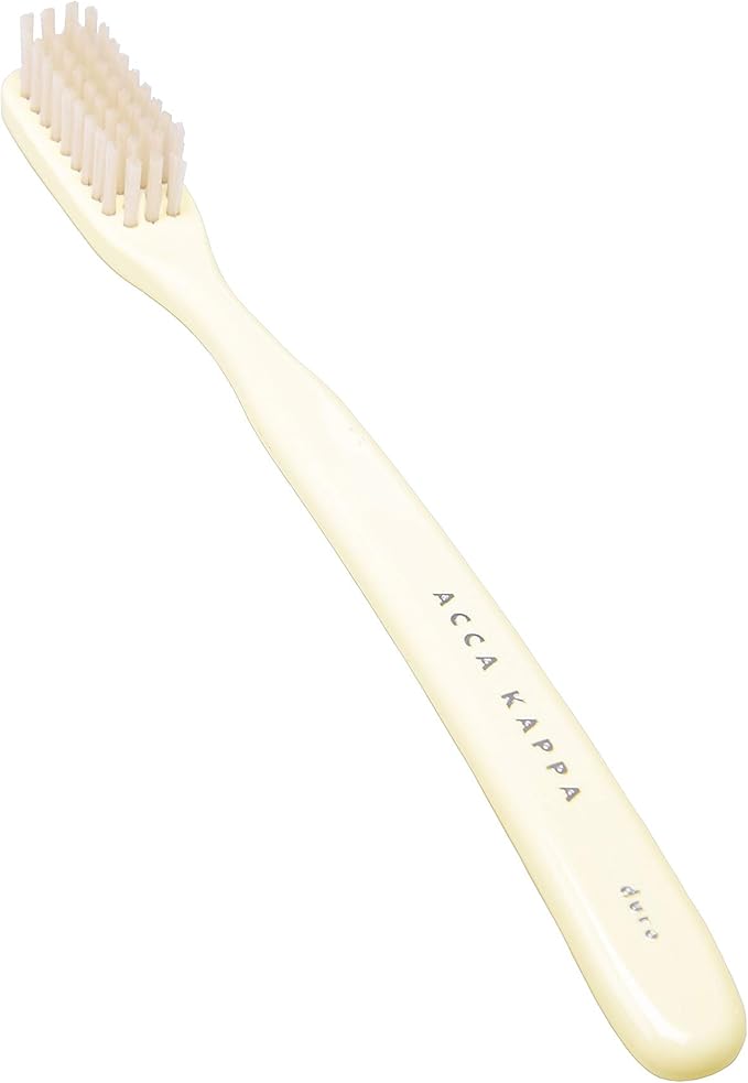 Acca Kappa Vintage White Toothbrush Medium Nylon Bristles Retro-Style Ergonomic Handle
