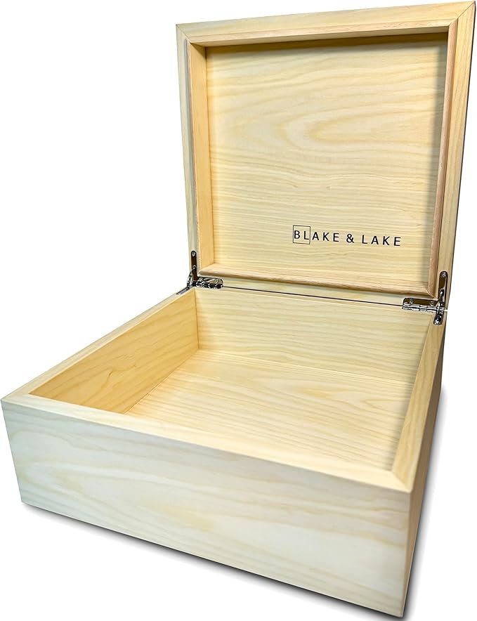 Blake & Lake Wooden Box with Hinged Lid - Solid Maple Wood Eco Box - Wood Storage Box with Lid - Wooden Keepsake Box - Decorative wooden boxes with lids (Maple)