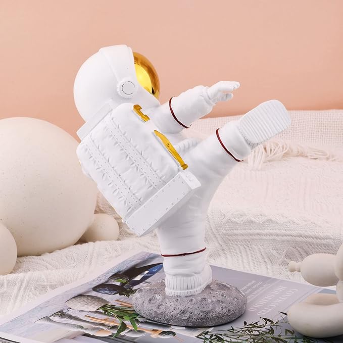 Astronaut Figurine,Astronaut Decor,Kung Fu Astronaut Figure Sculpture Spaceman Décor,Sculptures Home Décor,White Gold Shelf Decoration,Table Decor,Cute Mini Space Figure Ornament Decorative Astronaut
