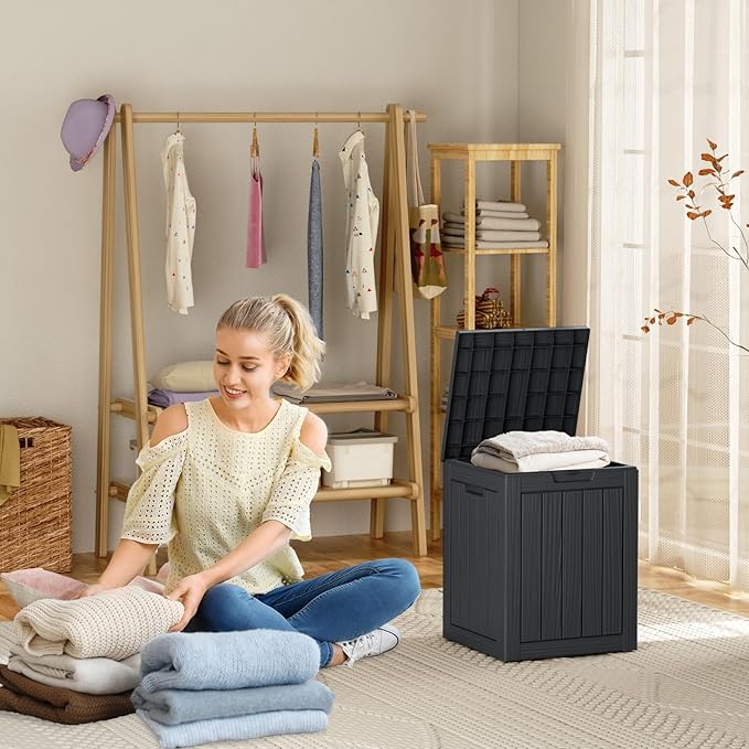 28 Gallon Outdoor Deck Box,Storage Lockable Waterproof Patio Furniture,Garden Tools,Cushions,Pool Accessories Outside Storage Resin Box(SM Black)