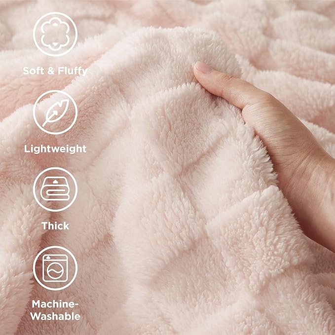Bedsure GentleSoft California King Blanket for Bed - Super Soft Cozy Blankets for Women Men Girls, Large Fuzzy Fleece Throw for Bedroom Decor, Light Pink, 102x96 Inches