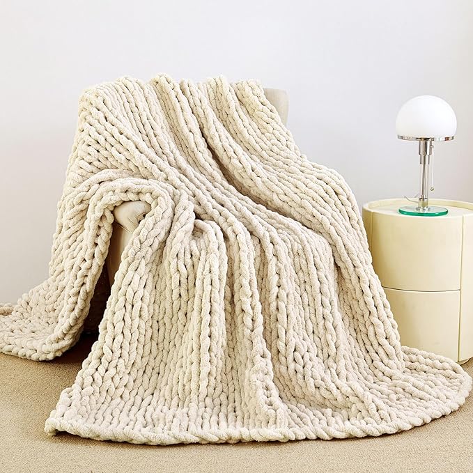Admitrack Chunky Knit Blanket Throw, 100% Hand Knit Chenille Throw Blanket for Sofa & Home Decor, Soft and Cozy Knitted Throw Blankets (Ivory，40"x50")