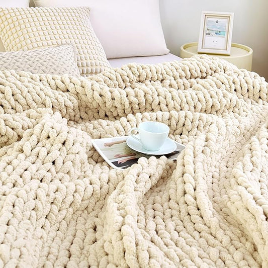 Admitrack Chunky Knit Blanket Throw, 100% Hand Knit Chenille Throw Blanket for Sofa & Home Decor, Soft and Cozy Knitted Throw Blankets (Ivory，40"x50")
