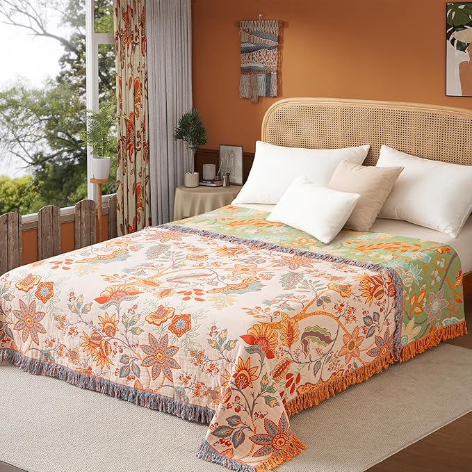 Boho Throw Blanket Twin Size, Soft Cozy Cotton Muslin Quilt Blanket for Bed Decor, Floral Patterned Couch Sofa Chair Cover, Vintage Farmhouse Cottage Tapestry Woven Blanket, Coral&Green