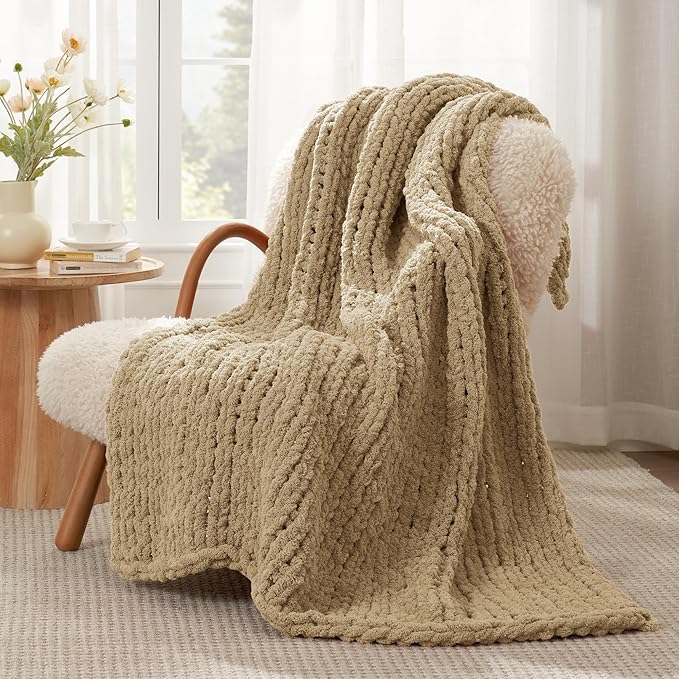 Amélie Home Chunky Knit Throw Blanket for Couch, Soft Chenille Crochet Blanket for Sofa, 50"x60", Beige