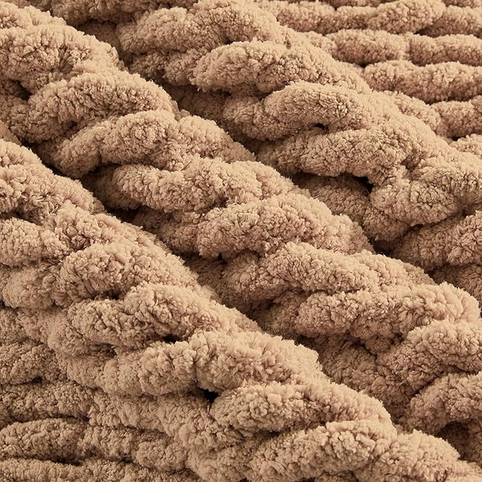 Carriediosa Chunky Knit Throw Blanket 60" X 80" Twin, 100% Hand Made Large Chenille Loop Yarn Soft Fluffy Throws for Couch Sofa Bed, Big Crochet Cozy Heavy Thick Cable Woven Blankets, Tan Brown