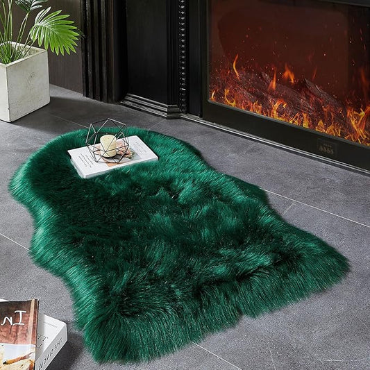 AMTOVO Faux Fur Rug, Dark Green Small Area Rug, Fluffy Sheepskin Rug, Fuzzy Ultra Soft 2 x 3 ft Shag Rugs for Bedroom Sofa Throw Cushion Room Decor, Sheepskin